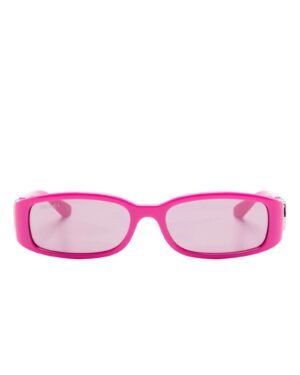 Gucci GG1661S 004 γυναικεία ροζ ορθογώνια γυαλιά ηλίου με ροζ φακούς και Interlocking G λεπτομέρεια