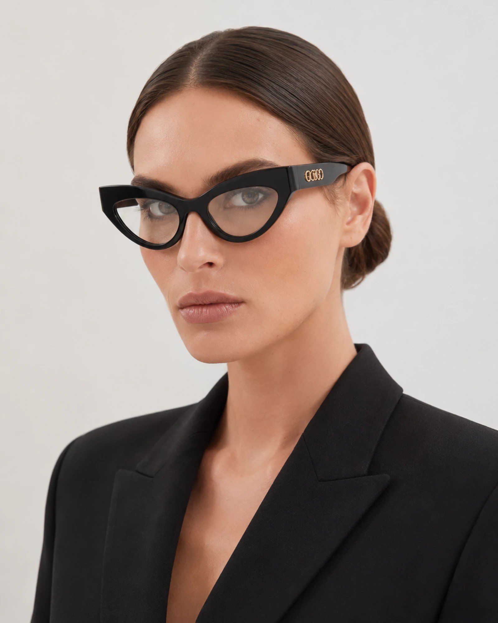 gucci-gg1295o-001-gyalia-oraseos-gynaikeio-montelo