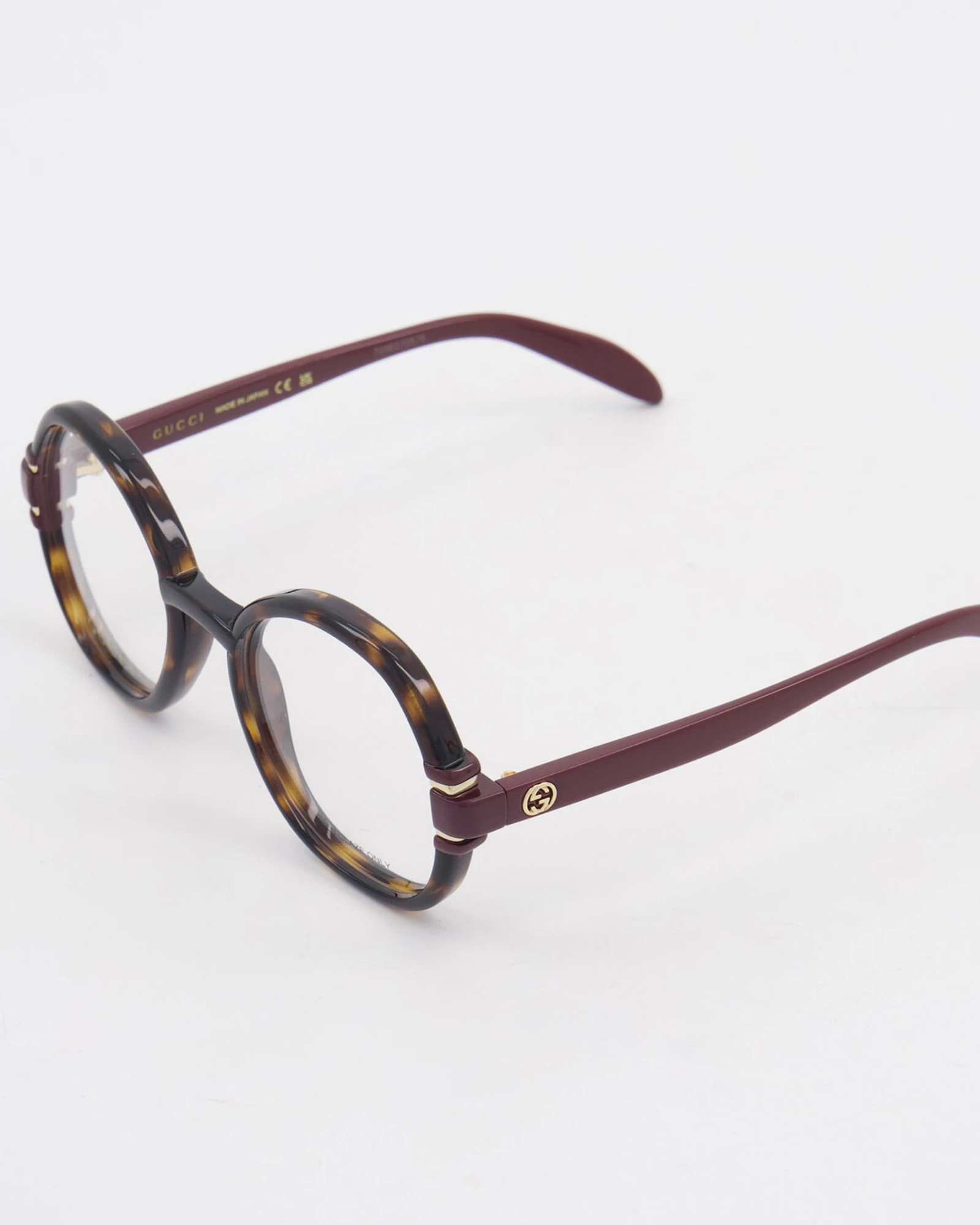 Gucci GG1069O 002 γυναικεία γυαλιά οράσεως Havana σε 3/4 όψη
