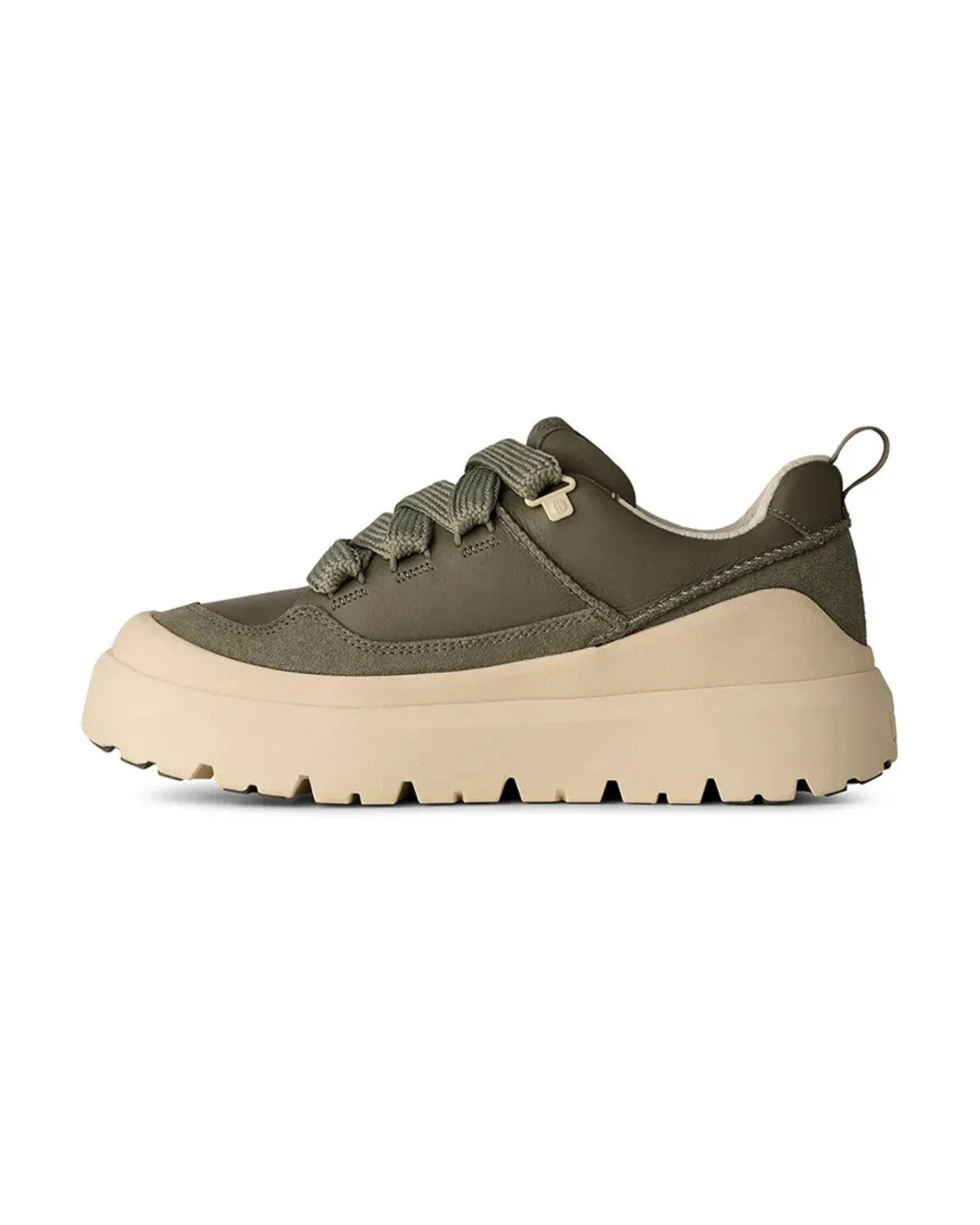UGG Heritage Utility 1170910-MBF πράσινο sneaker εμπρόσθια γωνία